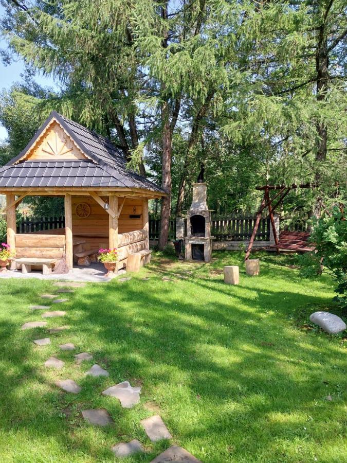 Pokoje Goscinne Zych Chocholow Exterior foto